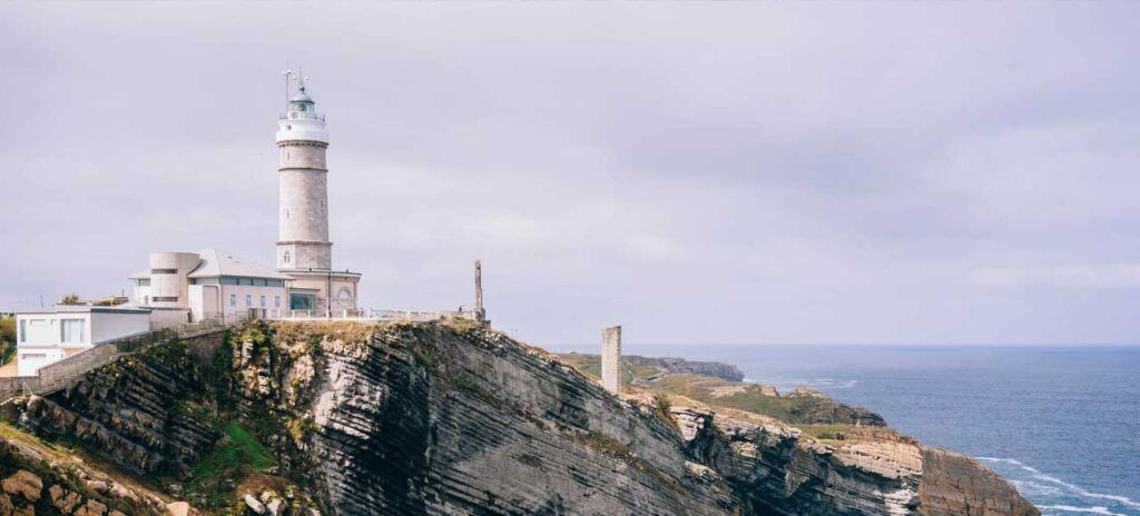 Donde empieza el Camino de Santiago del Norte